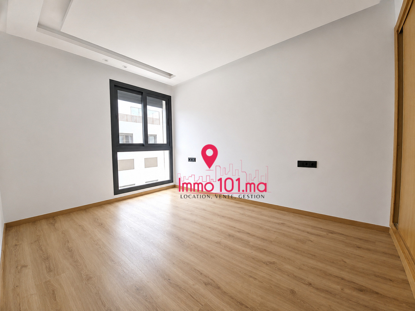 Location appartement neuf à Hay Riad AYLAV2486